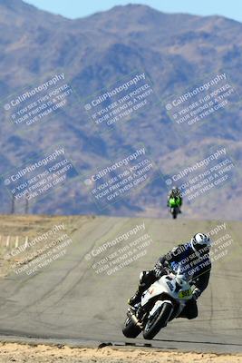 media/Mar-12-2022-SoCal Trackdays (Sat) [[152081554b]]/Turn 10 Braking Zone (11am)/